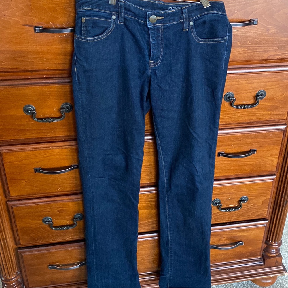 GAP 6/28 skinny jeans